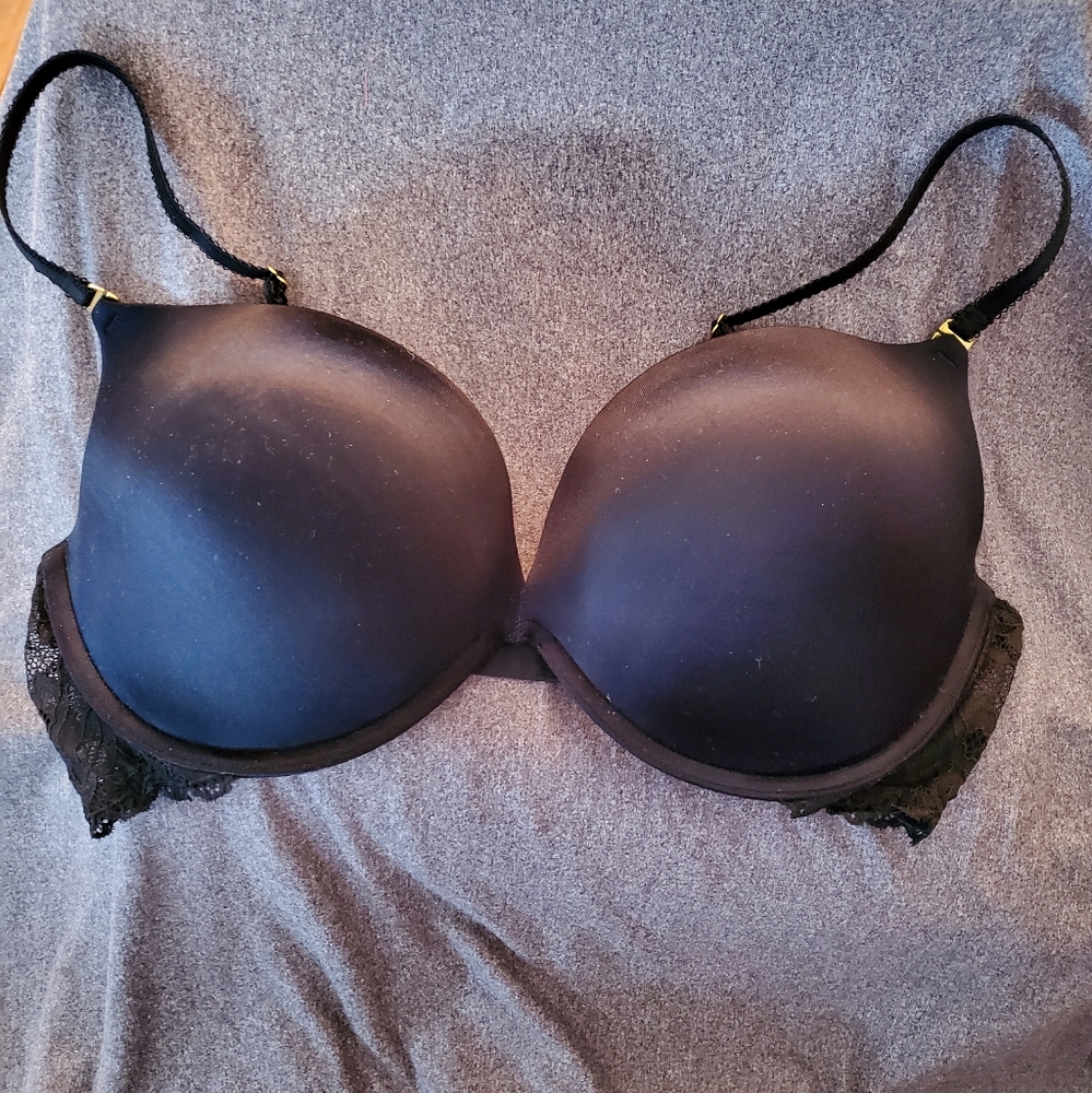 Victoria's Secret Very Sexy Push Up bra